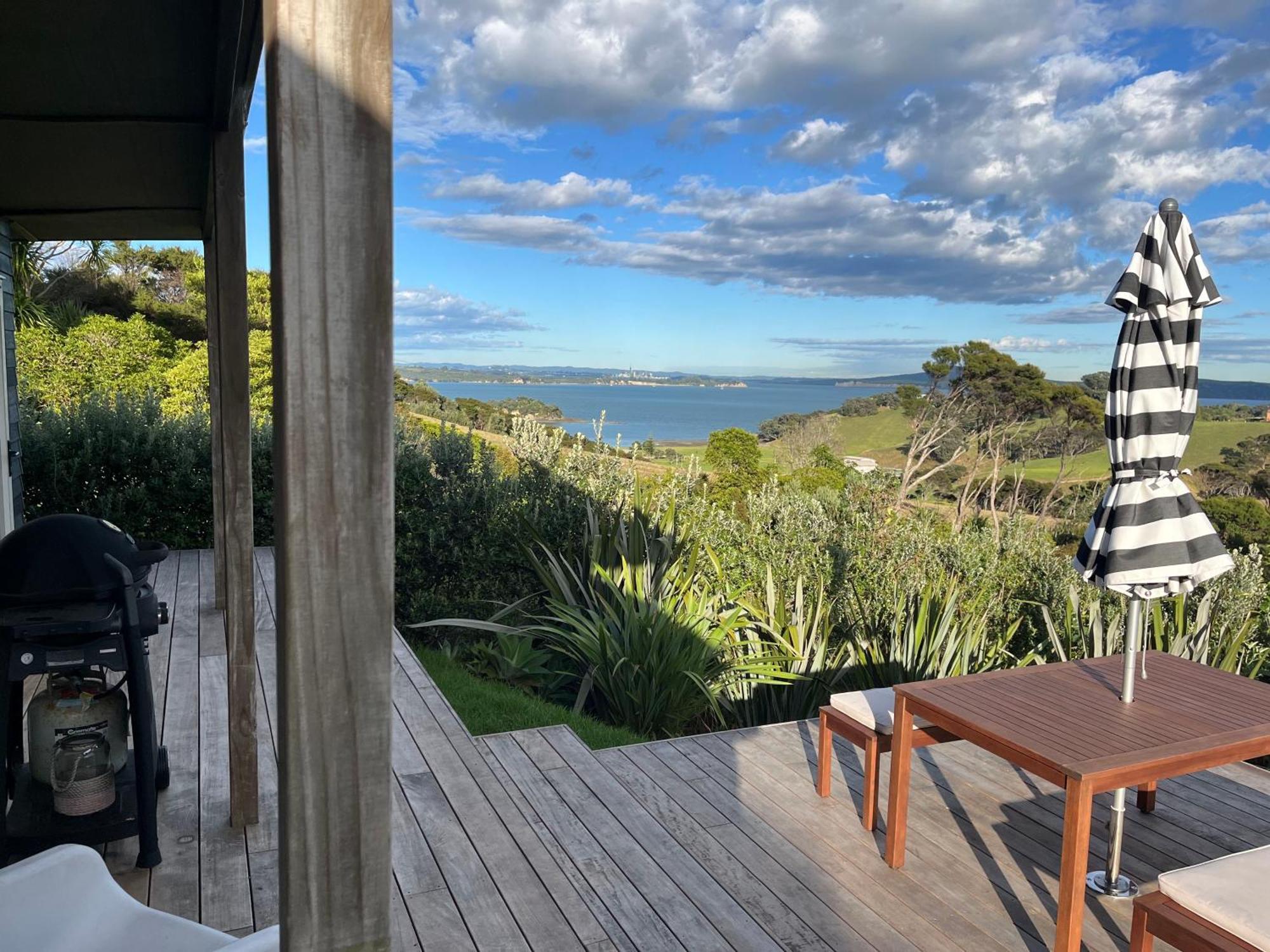 125 Church Bay Cabins Oneroa Exterior photo